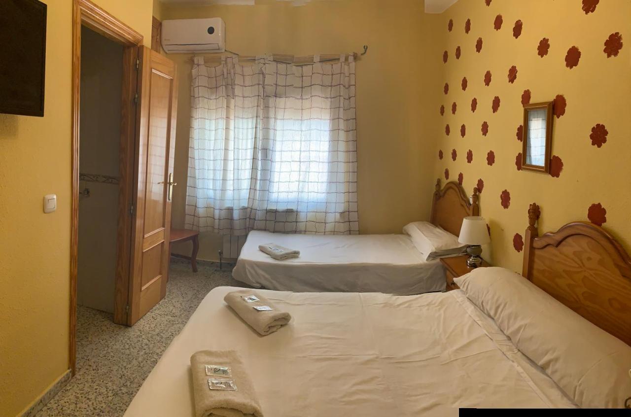 Hostal Sesena Eksteriør billede
