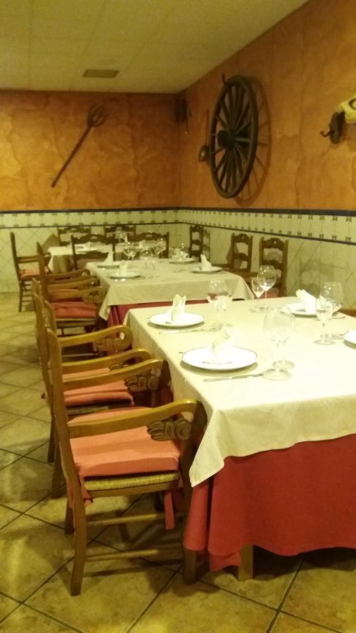 Hostal Sesena Eksteriør billede